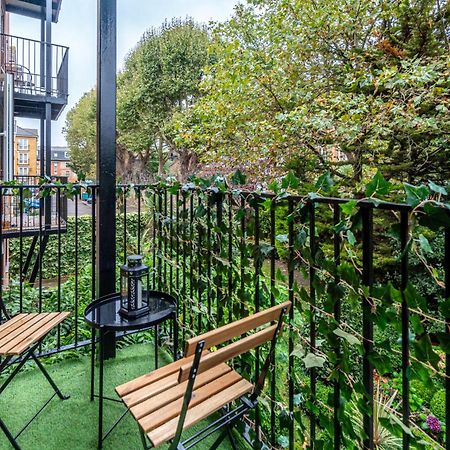 Apartment In Elephant & Castle With Parking Лондон Екстер'єр фото